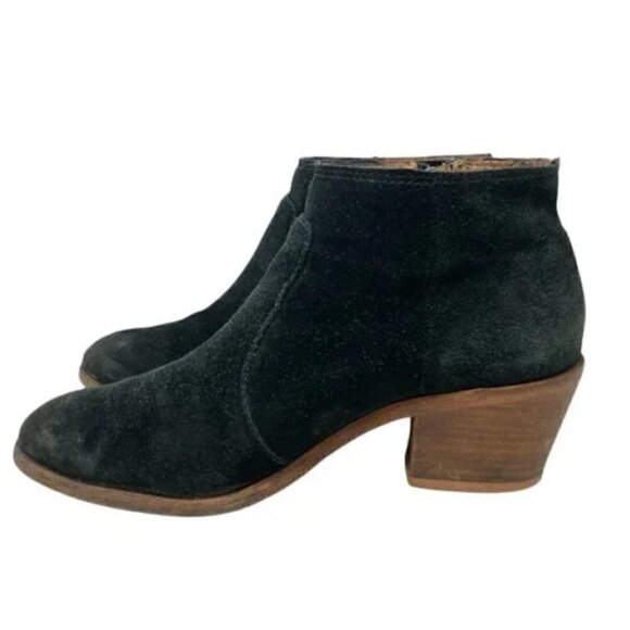 Madewell Janice Black Suede Distressed Toe Ankle Booties - Size 9 - Picture 4 of 9